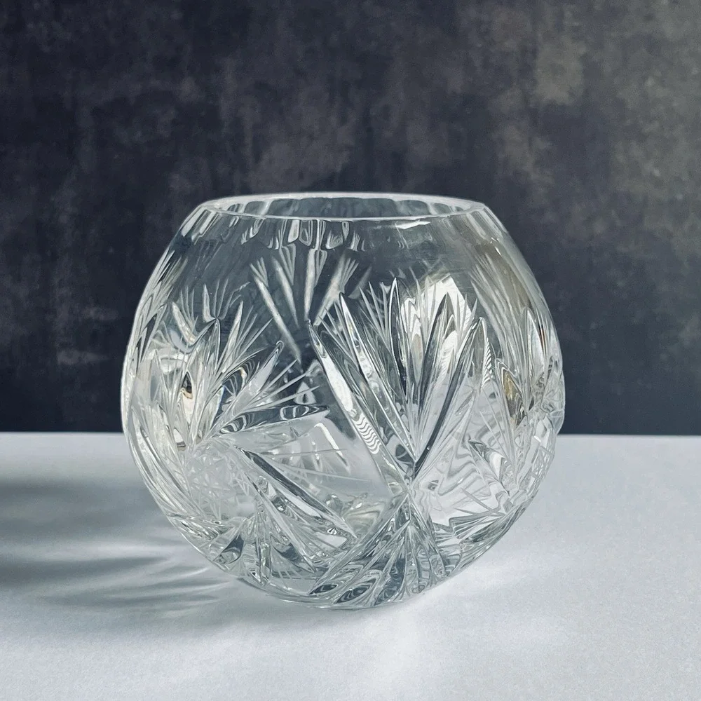 Vintage Mikasa 24% Lead Crystal Round Rose Bowl Vase Pinwheel Starburst Etched